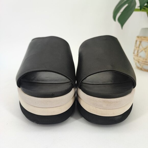 Vince Camuto Women's Pendrea Wedge Black Leather Sandal Size 8.5M - Picture 2 of 9